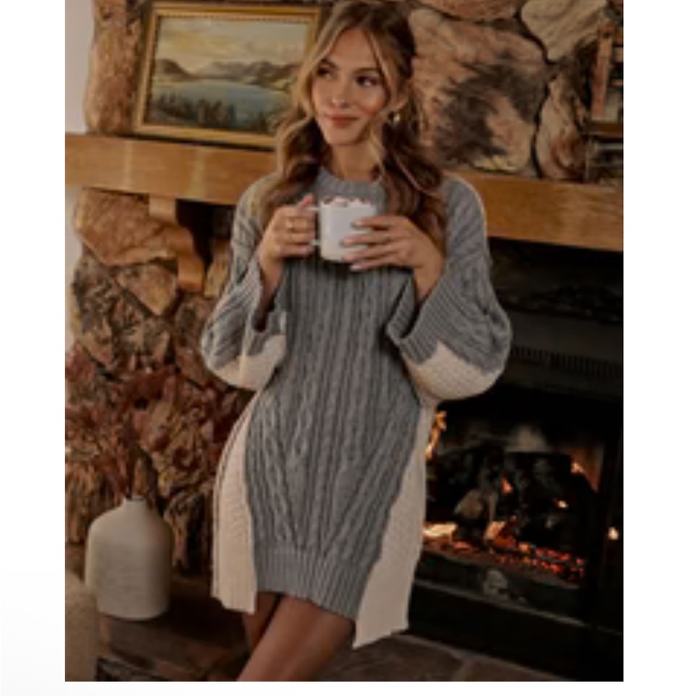 Women's Gray and Cream Sweater